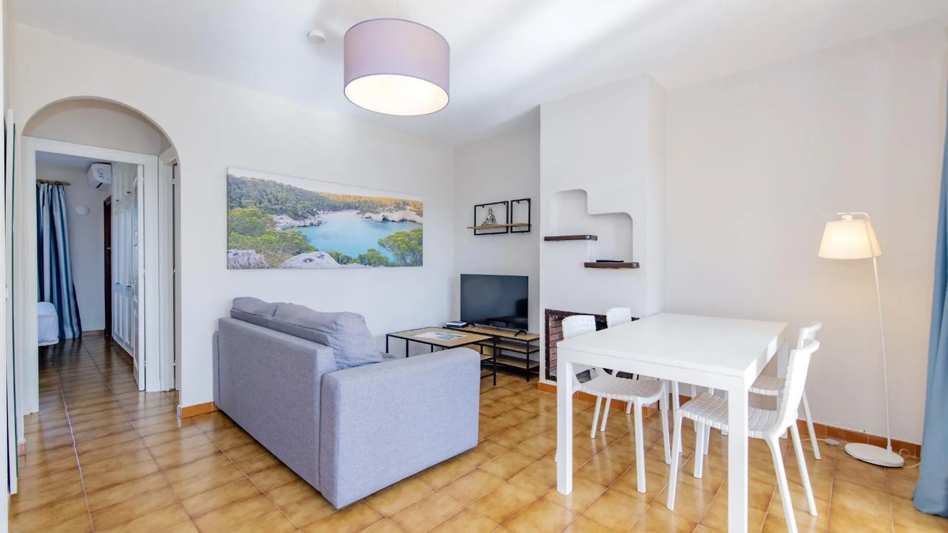 Siesta Mar Family Apartments Cala En Porter  Spain