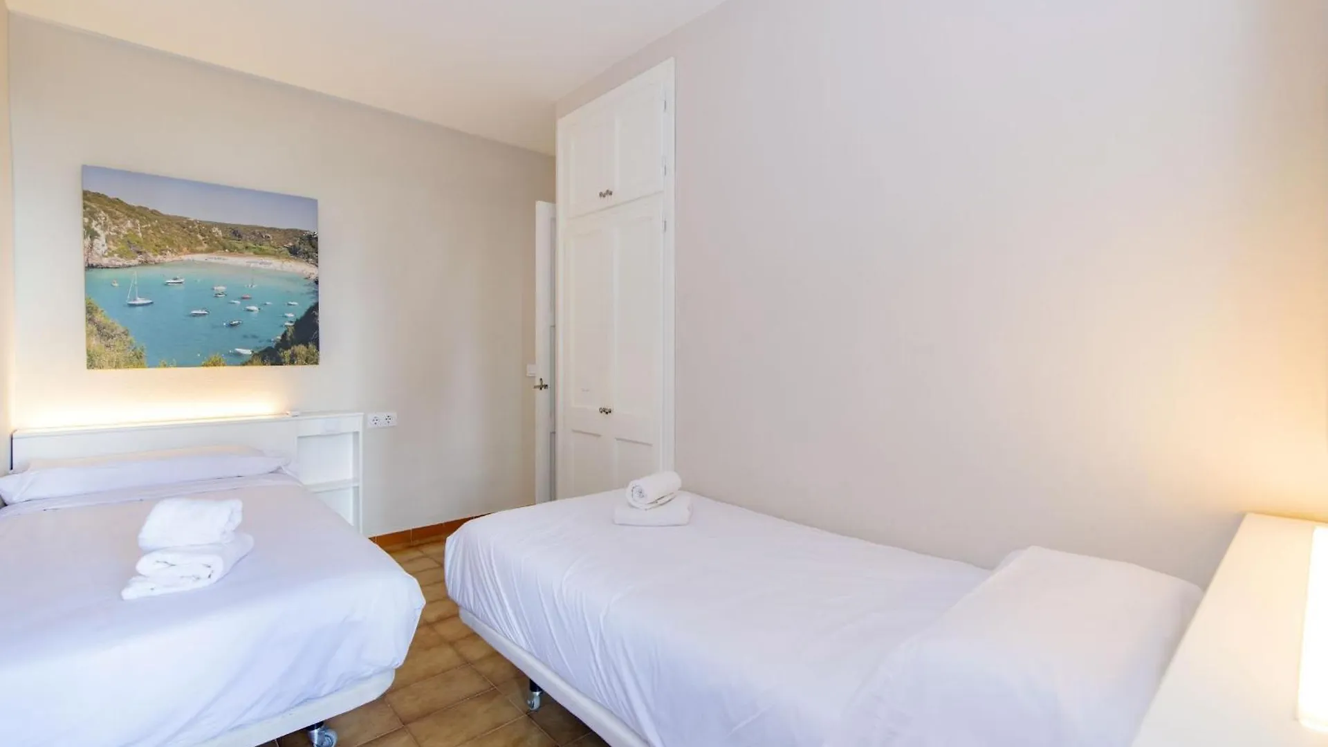 Siesta Mar Family Apartments Cala En Porter  Spain