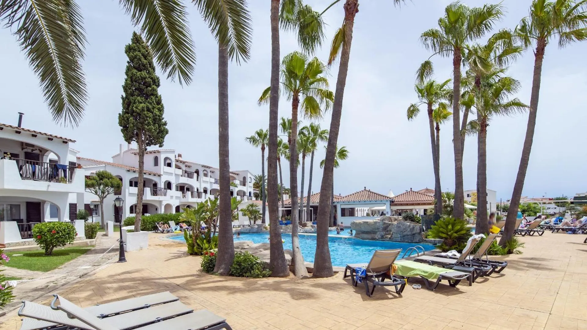 Siesta Mar Family Apartments Cala En Porter  Hiszpania